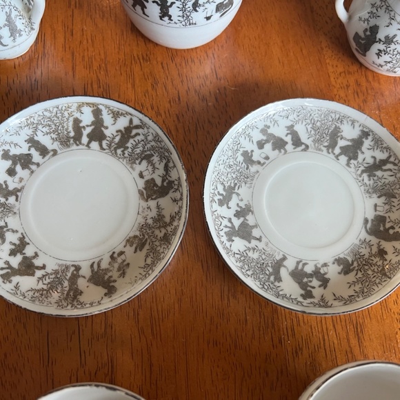 Rare Antique Nippon Child’s Tea Set Creamer Cups Animals Girl White Porcelain - Picture 14 of 16